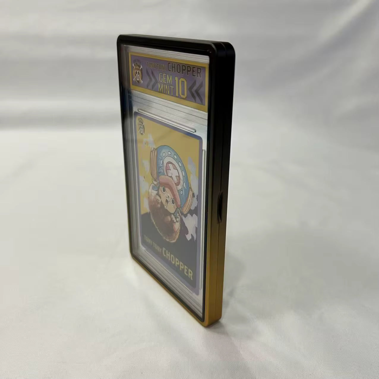 M1nt Gradient SlabMag Black-Gold aluminium PSA card case